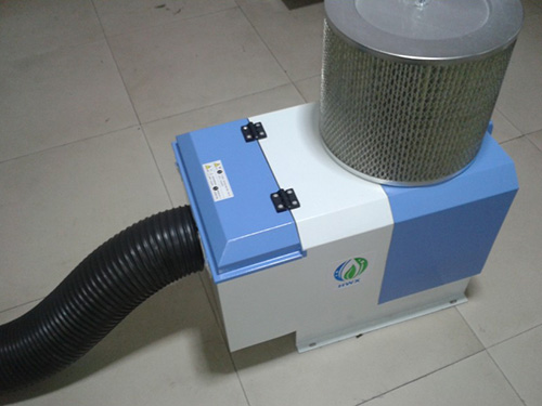 油雾收集器的工作流程